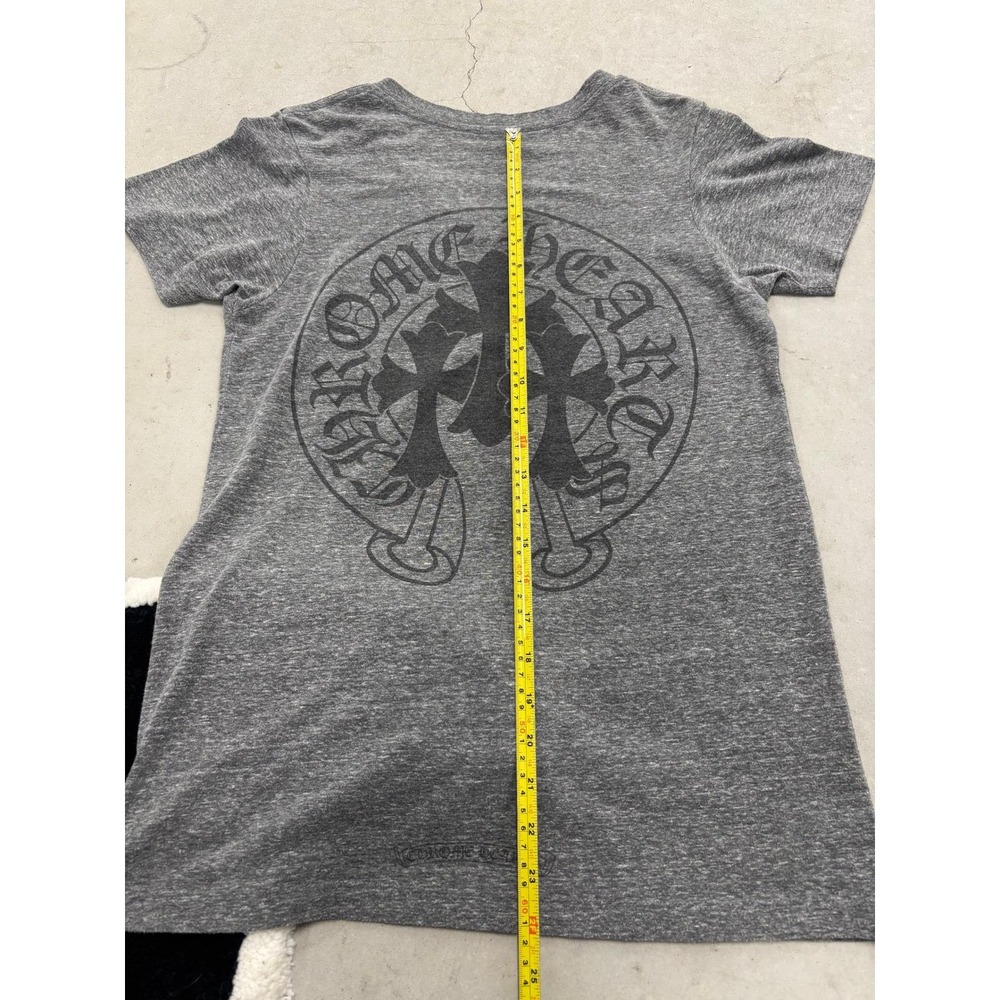 Chrome Hearts Heather Grey V-Neck T-Shirt Horseshoe Cross Logo Large Made in USA - Picture 10 of 13